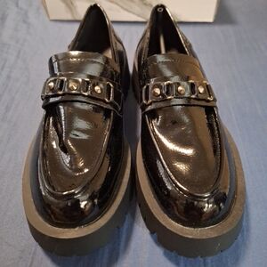 ISOMEI Womens Loafers Size 7.5  M Chunky Heel Black Patent Shoes
